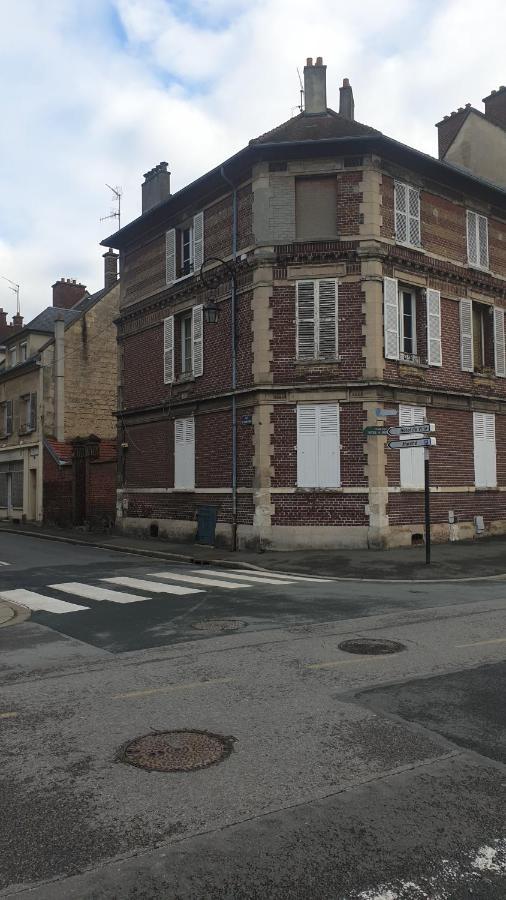 Le Galope, Appartement Centre Compiègne Exterior foto